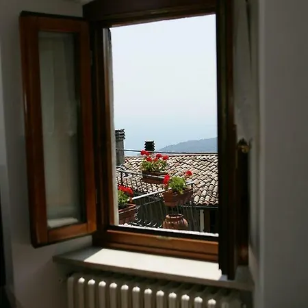 Appartamenti Serena - Nonna Agnese Gargnano Exterior foto